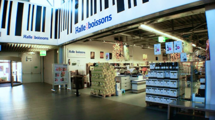 Halle La Tour-de-Trême - Entrée